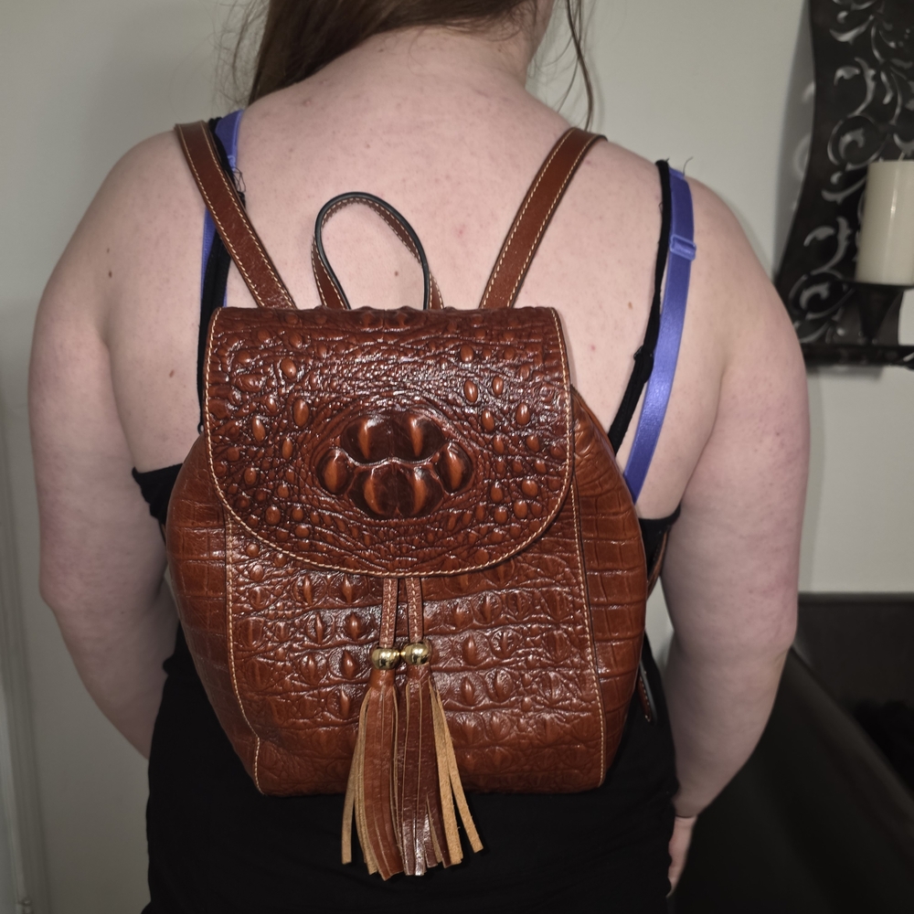 Pijushi Alligator Backpack